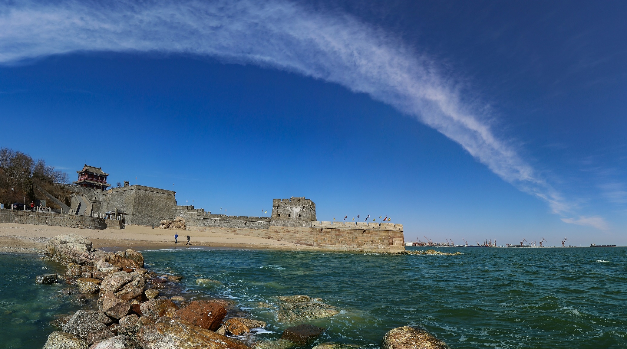 河北水墨风情,一抹绿色阳光下的自然画卷