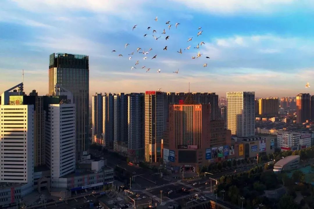 唐山，亲爱的听众朋友们，你们好！